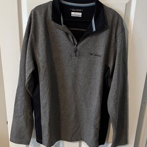 Columbia Men's Gray and Black Quarter-Zip Pullover